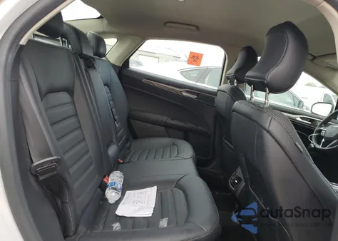 2018 Ford Fusion Se Hybrid z USA, uszkodzony, nr VIN 3FA6P0LU0JR172069